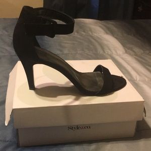 Black sandals, 3.5 in heel, Style&Co, size 9.5.